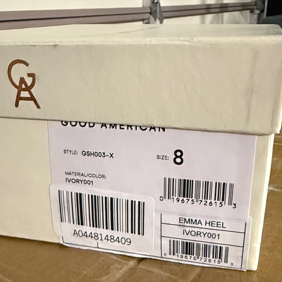 Good American Cream Pointed Heels - Picture 4 of 4